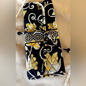 Vera Bradley Makeup Brush Roll Case Bag Black Yellow Bird Floral No brushes New